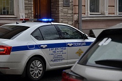Оперативниками уголовного розыска Мещанского района столицы раскрыта кража брендовых вещей и денежных средств из салона иномарки